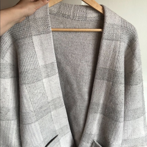 Wilfred Wool Coat xs runs larger though - Picture 2 of 5